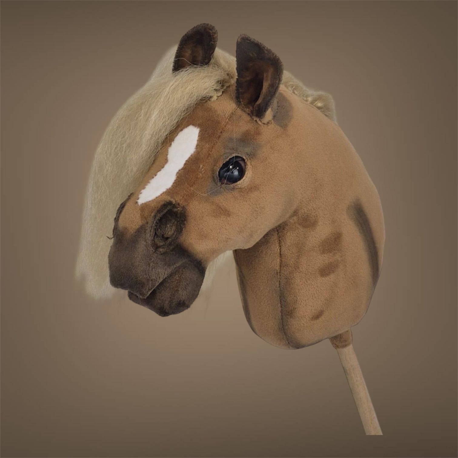 Hobby Horse - Jasnobułany Champion